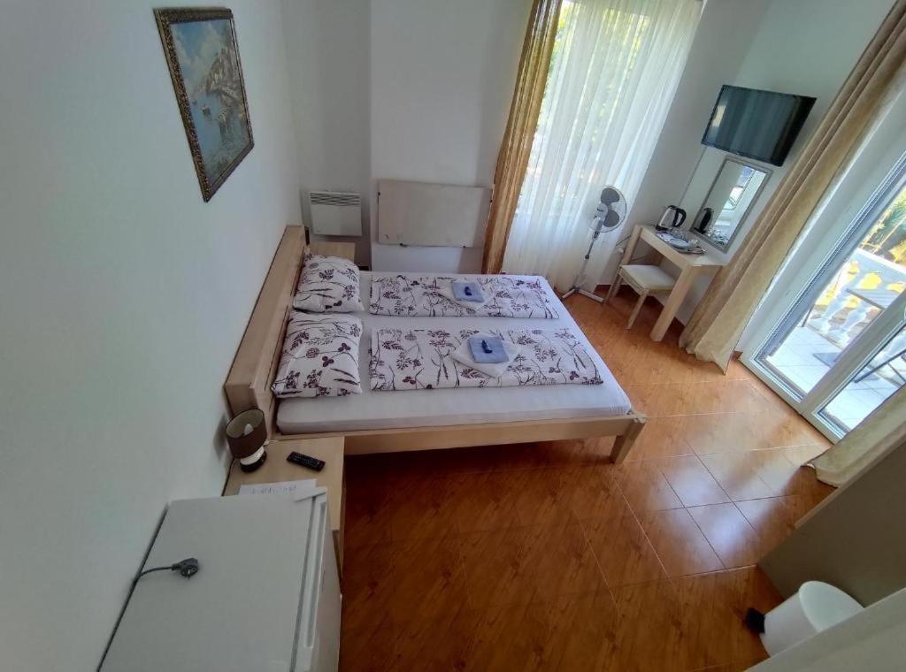 San Valentino Hotel Basanija Ngoại thất bức ảnh