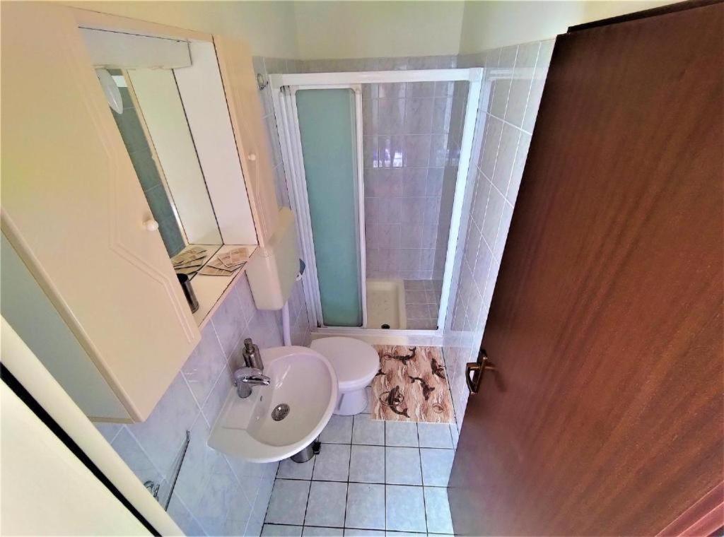 San Valentino Hotel Basanija Ngoại thất bức ảnh