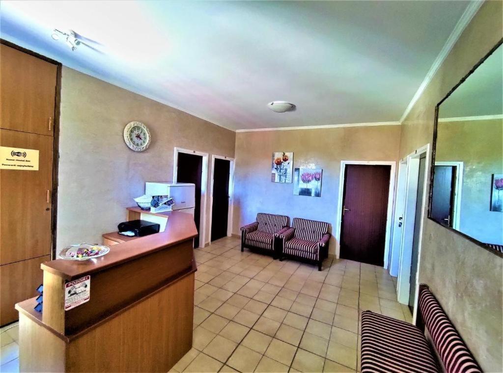 San Valentino Hotel Basanija Ngoại thất bức ảnh